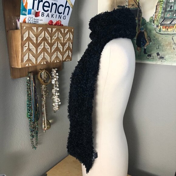 Cejon Curly Eyelash Scarf - Picture 8 of 10